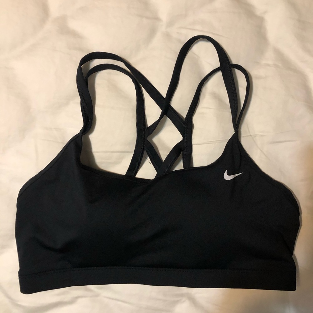 Black Nike sports bra